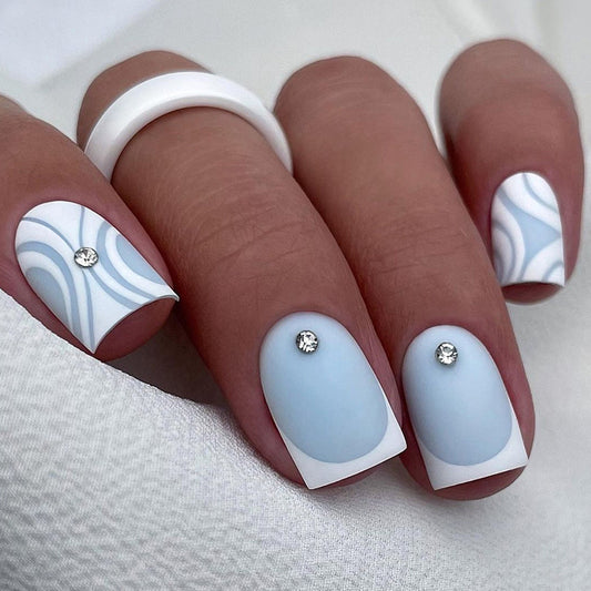 Mid length European style matte nail polish, fresh light blue girl nail patch, fake nail wearing style nail patch