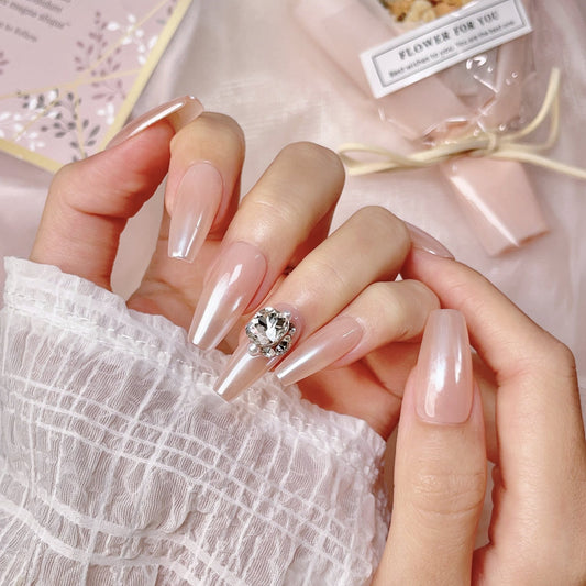 Fresh and cheerful, pure handmade nail polish patches, finished trapezoidal medium length fake nails, high-end explosive diamond, detachable new model